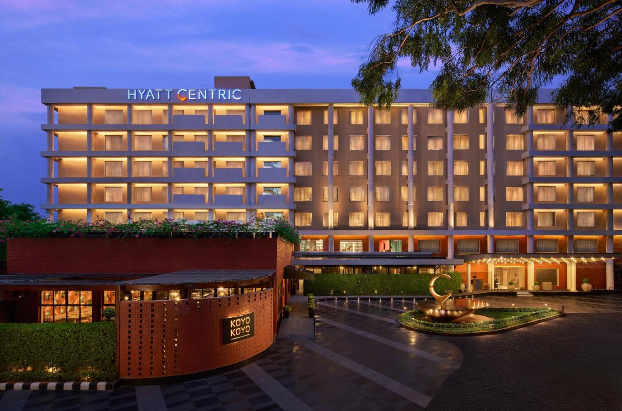 Hyatt Centric Sector17 होटल